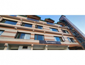 Hotel kayanat, Dalhousie